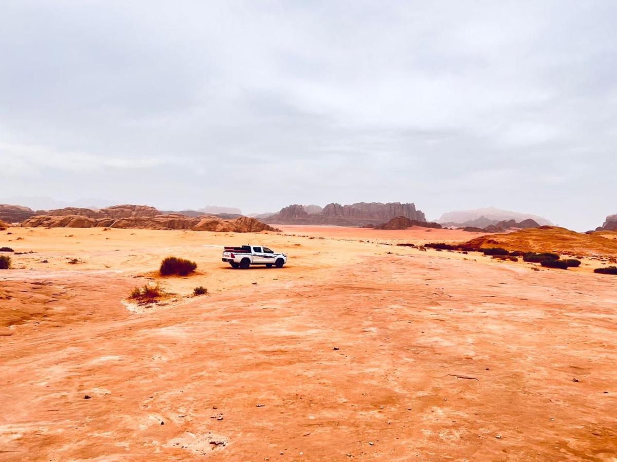 Wadi Rum Sky Tours & Camp Екстериор снимка