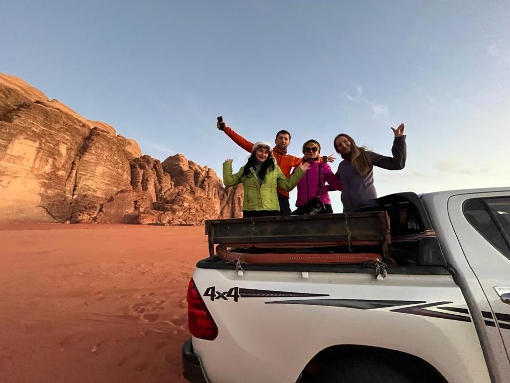 Wadi Rum Sky Tours & Camp Екстериор снимка