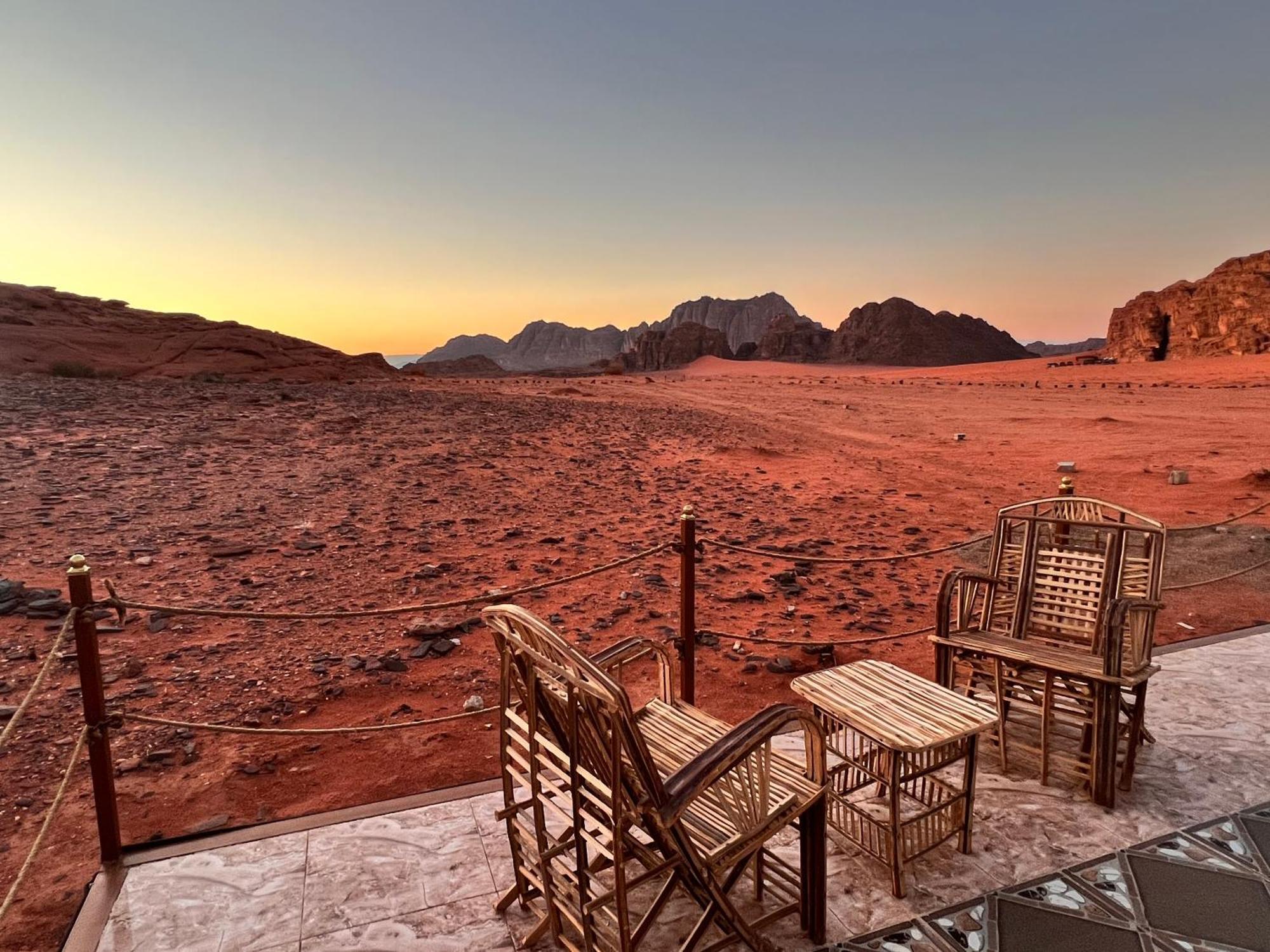 Wadi Rum Sky Tours & Camp Екстериор снимка