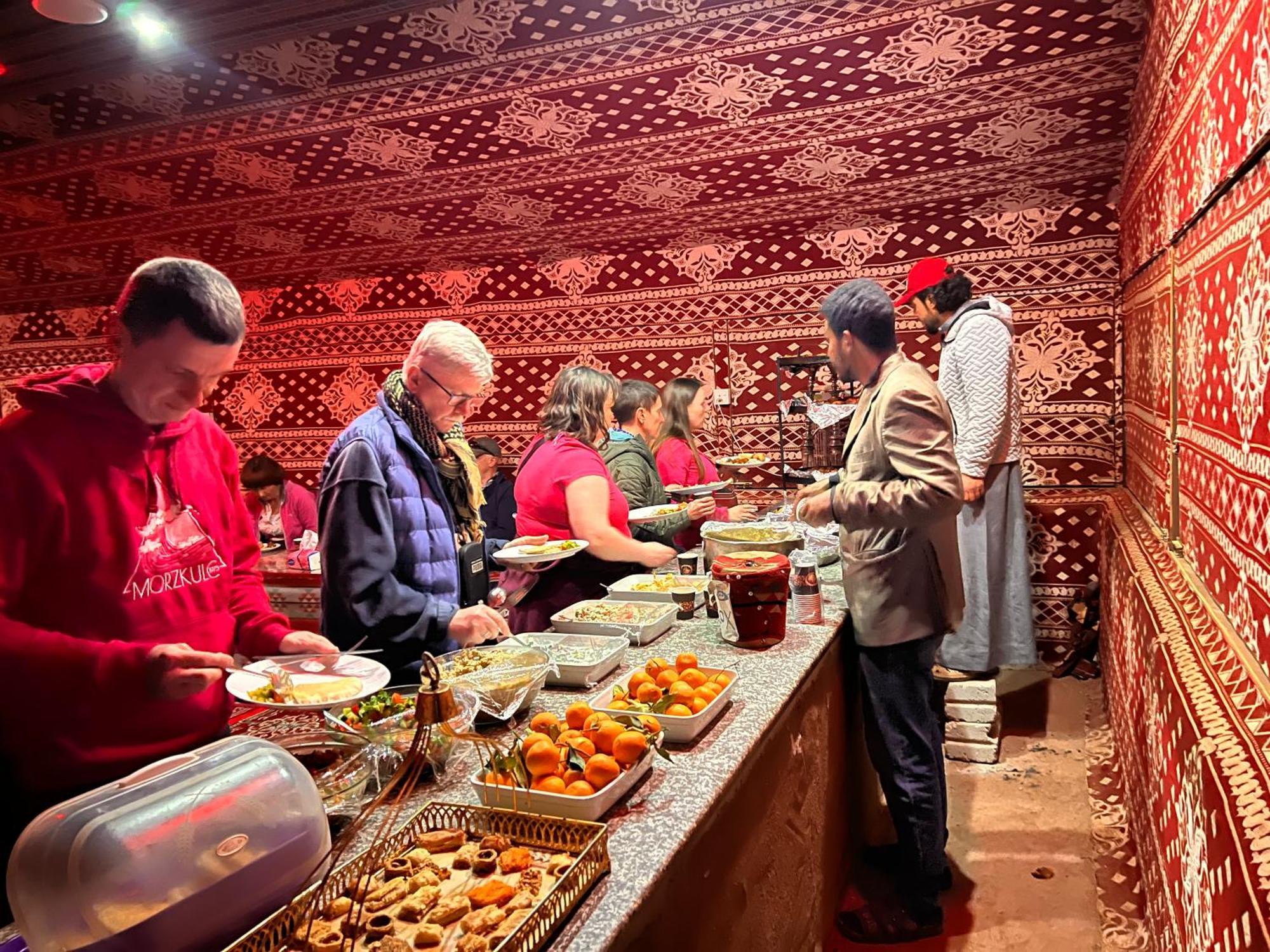 Wadi Rum Sky Tours & Camp Екстериор снимка